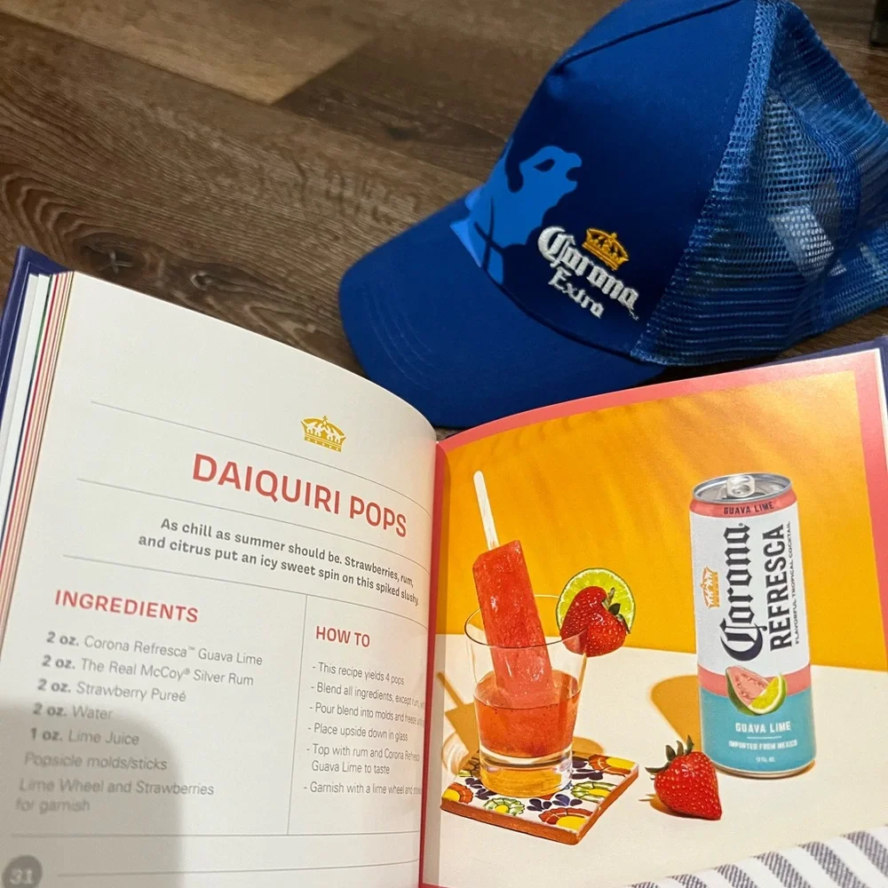 NWOT corona hat / corona cocktail book - Picture 2 of 9